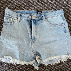 Urban Outfitters BDG Jean Shorts light wash